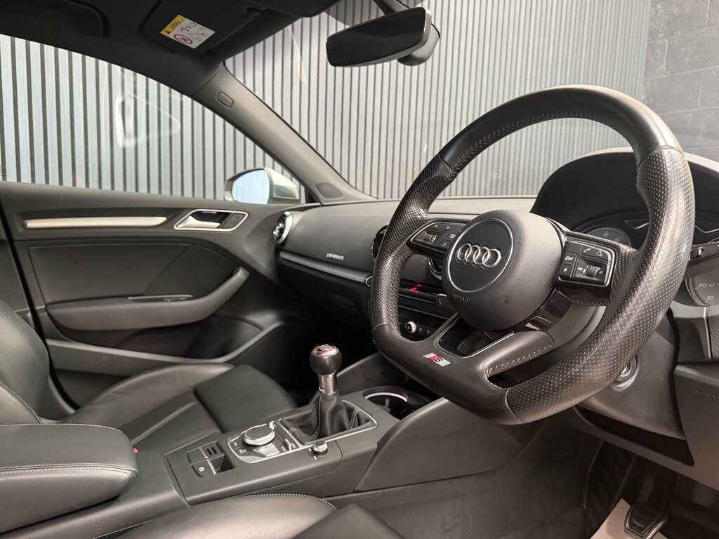 Audi S3 2.0 Tfsi Sportback Quattro Euro Yellow #4