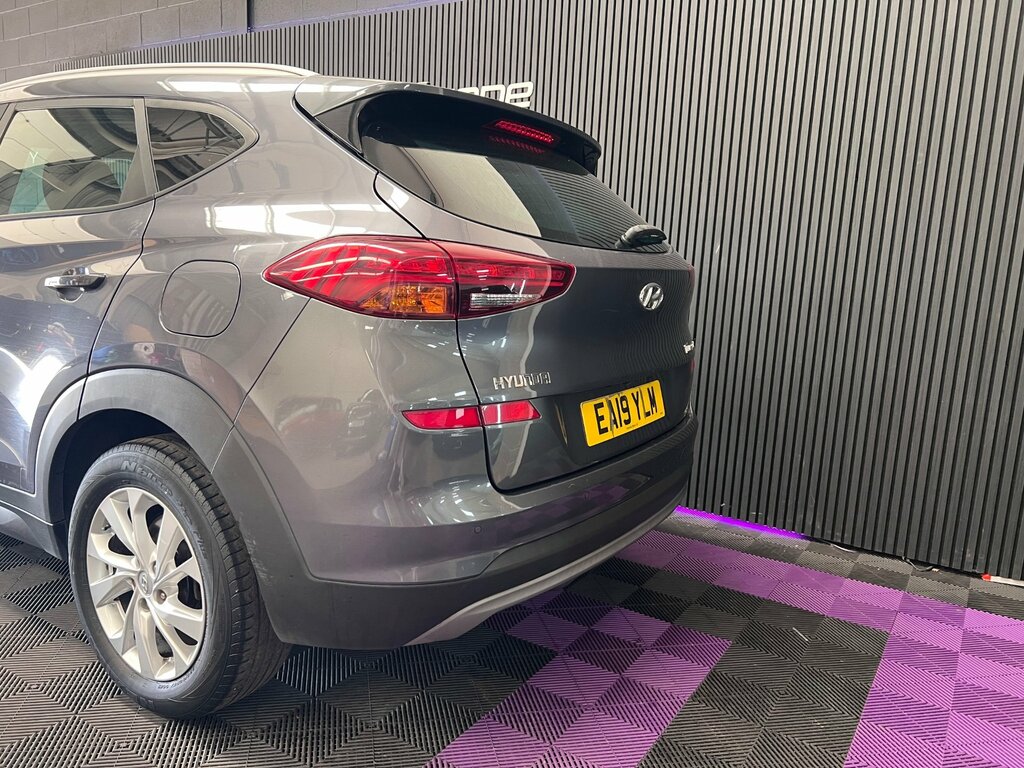 Hyundai Tucson 1.6 T-gdi Se Nav Suv Dct Euro 6 Ss Grey #2