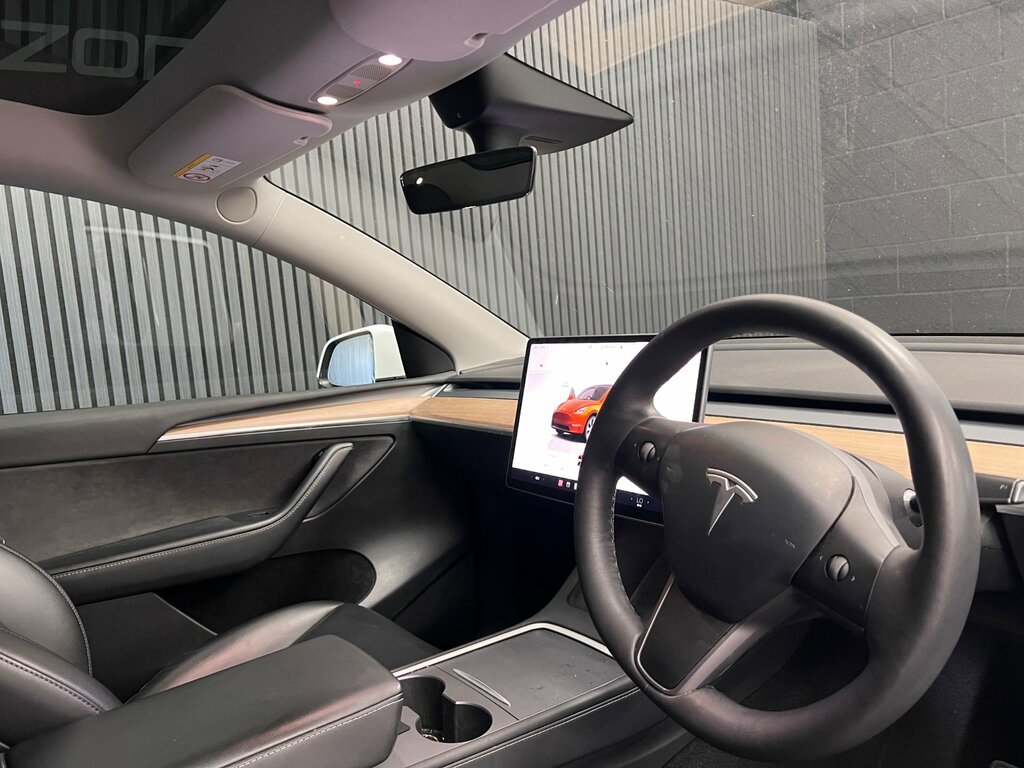 Tesla Model Y Dual Motor Long Range Suv 4Wde White #3