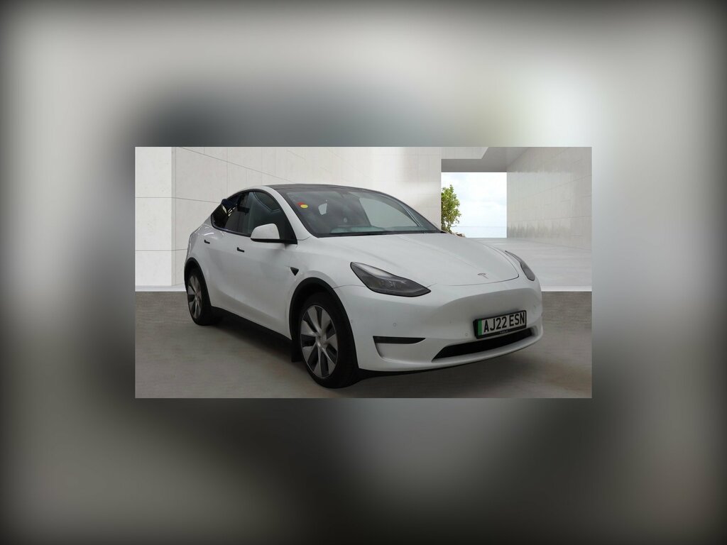 Tesla Model Y Dual Motor Long Range Suv 4Wde White