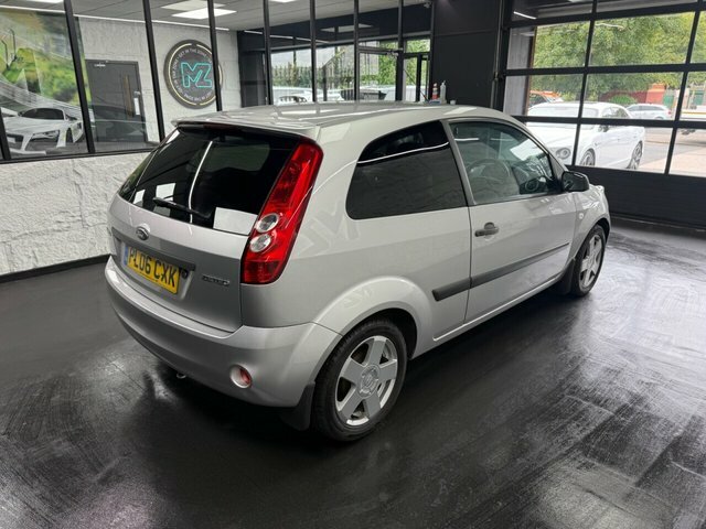 Ford Fiesta 1.4 Zetec Climate Hatchback 147 Silver #6