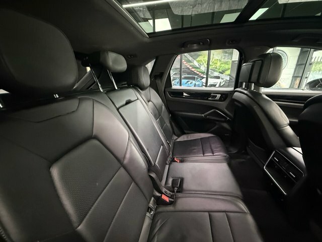 Porsche Cayenne 3.0L V6 Tiptronic Air Suspension 11K Factory Black #28