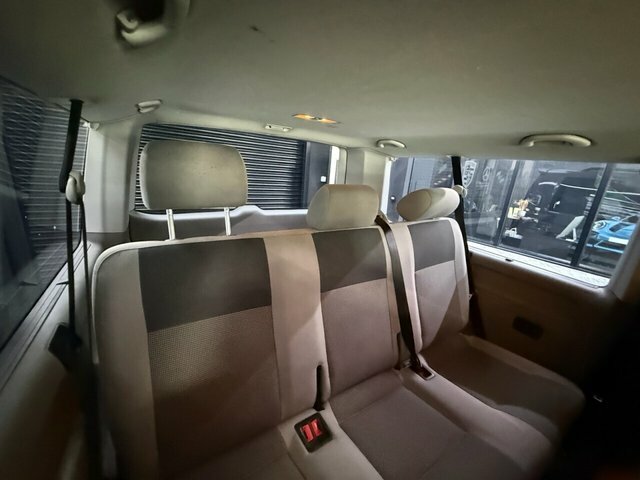 Volkswagen Transporter Shuttle 2.0 Td T30 Se Minibus L3 H1 Lwb Grey #6