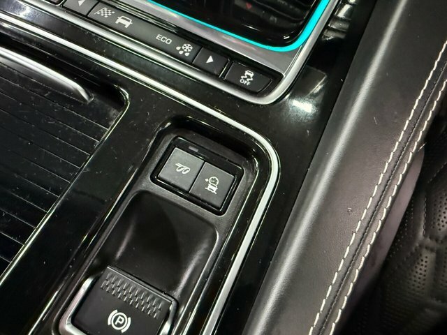 Jaguar F-Pace 5.0 V8 Svr Suv Quickshift Awd Euro 6 S SH69KRU White #6