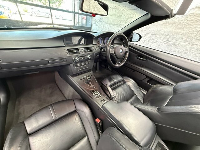 BMW M3 4dr Dct Orange #18