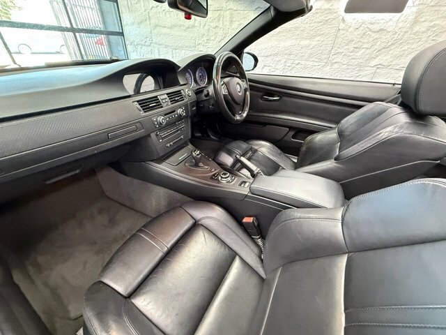 BMW M3 4dr Dct Orange #29