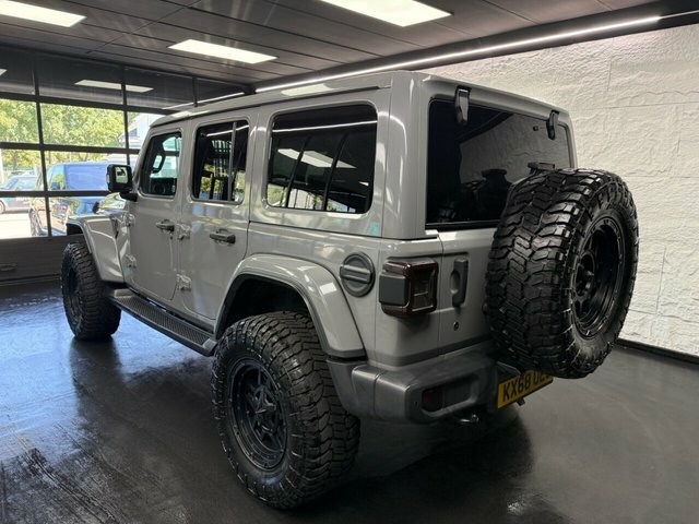 Jeep Wrangler   #19