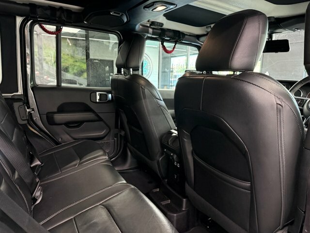 Jeep Wrangler   #12