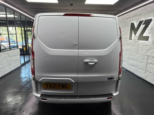 Ford Transit Custom 2.0 280 Ecoblue Limited Panel Van Manua YA21FMG White #2