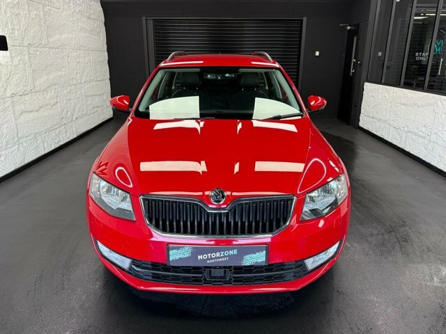 Skoda Octavia 1.6 Tdi Se L Estate Euro 6 S S Red #3