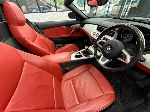 BMW Z4 2.5 23I Convertible Sdrive Euro Red #6