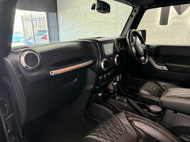 Jeep Wrangler 2.8L X Edition Yellow #9