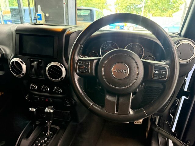 Jeep Wrangler 2.8L X Edition Yellow #13