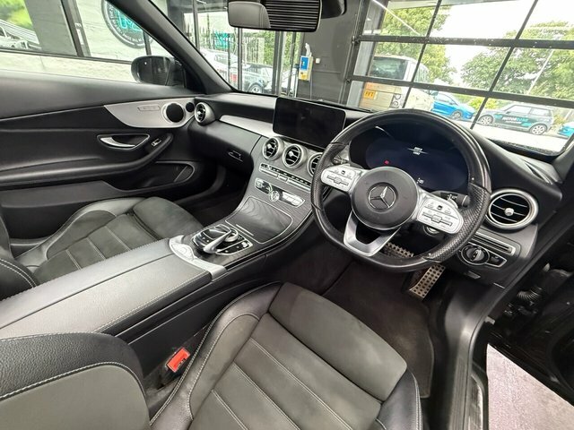 Mercedes-Benz C Class 2.0 C220d Amg Line Premium Cabriolet Black #2