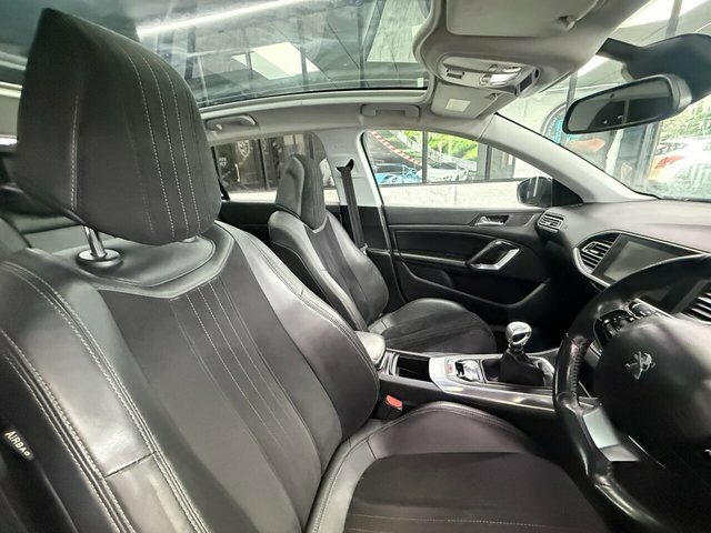 Peugeot 308 1.6 Thp Feline Hatchback Euro 5 Silver #2