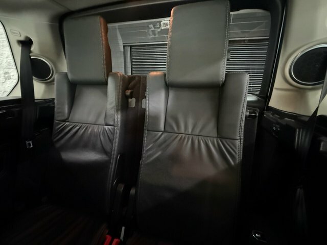 Land Rover Discovery 4 Sd V6 Hse Black #26