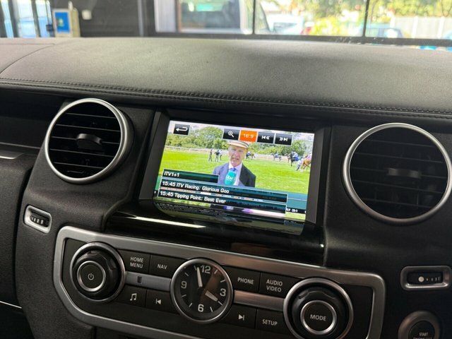 Land Rover Discovery 4 Sd V6 Hse Black #8