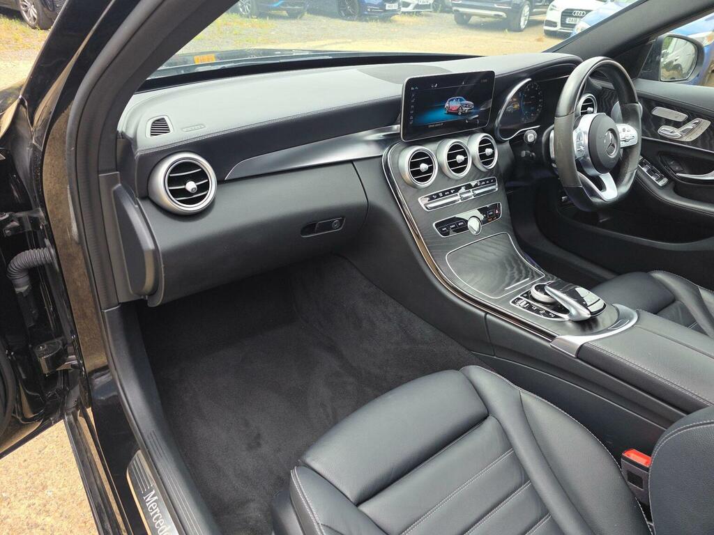 Mercedes-Benz C Class 2.0 C300e 13.5Kwh Amg Line Night Edition Premium Black #3
