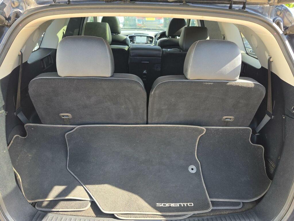 Kia Sorento 2.2 Crdi Kx-2 Isg 197 Bhp Silver #39