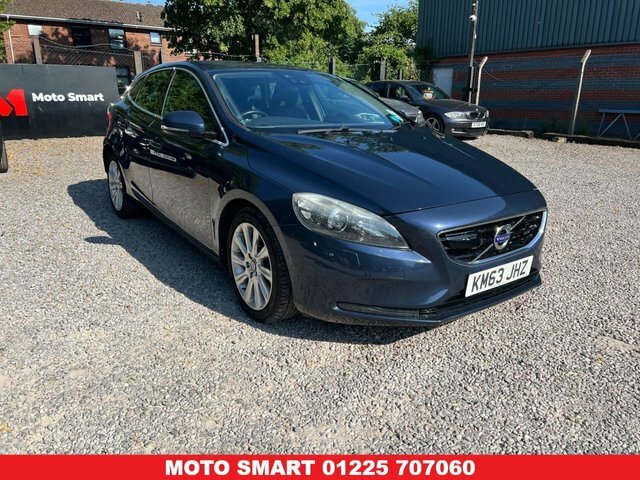 Volvo V40 2.0 D3 Se Lux Nav Hatchback Geartronic Blue