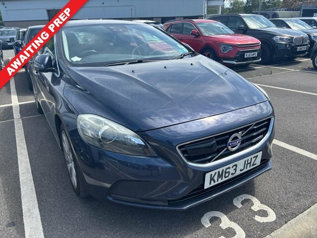 Volvo V40 2.0 D3 Se Lux Nav Hatchback Geartronic Blue #2