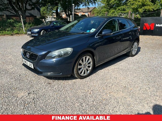 Volvo V40 2.0 D3 Se Lux Nav Hatchback Geartronic Blue #3