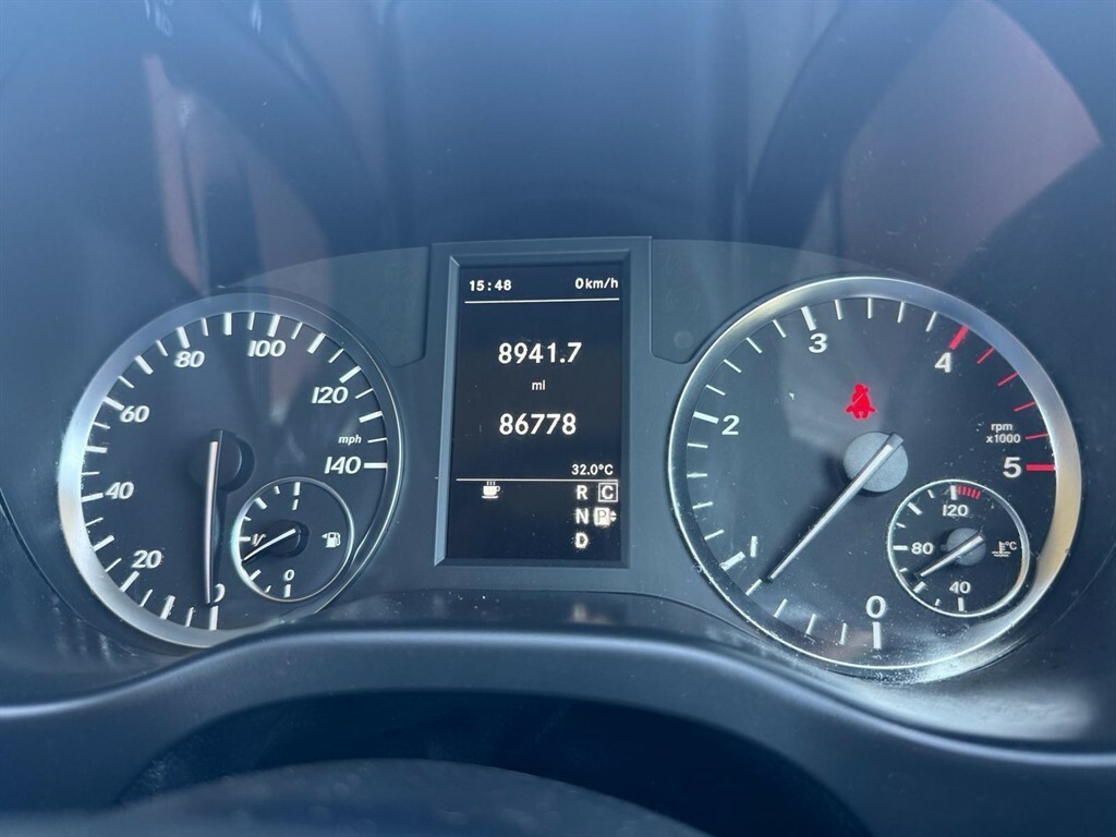 Mercedes-Benz Vito 2.1L Sport Blue #19