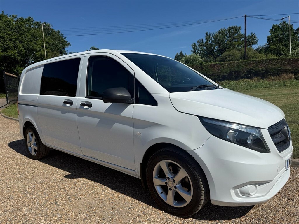 Mercedes-Benz Vito 2.1L Sport Blue #8