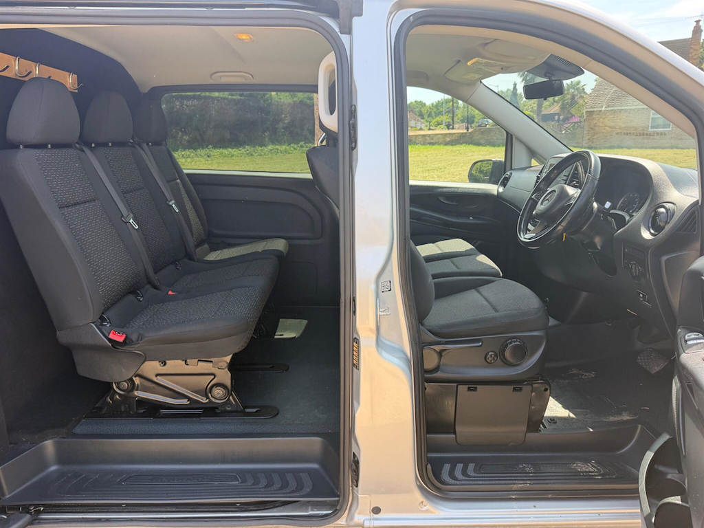 Mercedes-Benz Vito 114 Cdi Select 9-Seater 9G-tronic Black #17