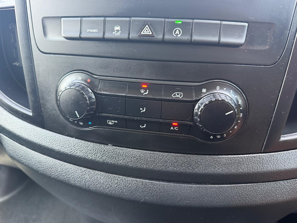 Mercedes-Benz Vito 114 Cdi Select 9-Seater 9G-tronic Black #12