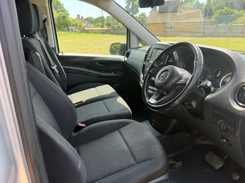 Mercedes-Benz Vito 114 Cdi Select 9-Seater 9G-tronic Black #18