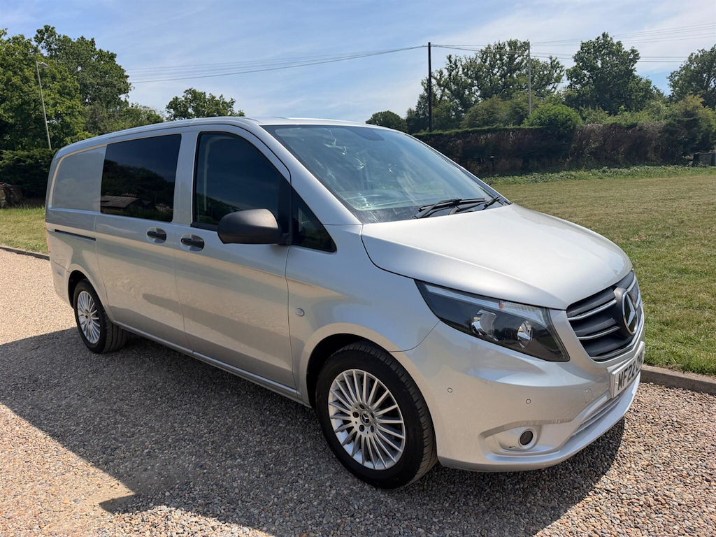 Mercedes-Benz Vito 114 Cdi Select 9-Seater 9G-tronic Black #9