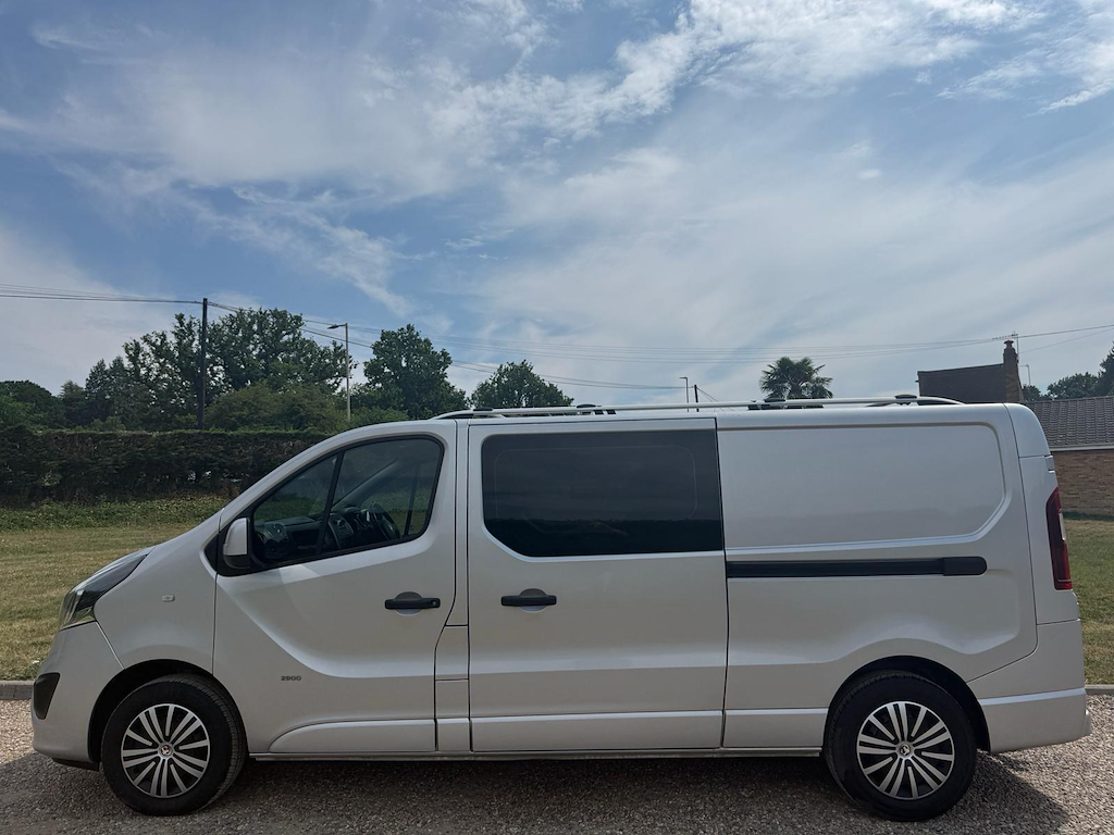 Vauxhall Vivaro 1.6 L 1.6 Cdti 2900 Biturbo Ecoflex Sportive Crew Grey #2