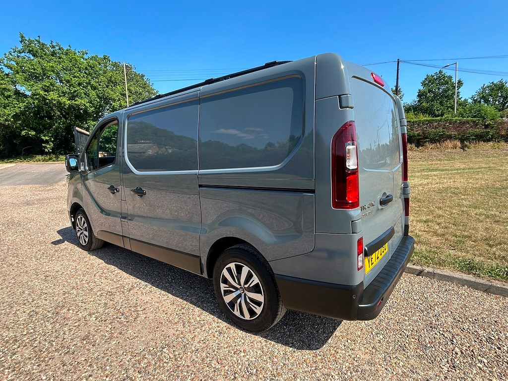 Renault Trafic 2.0 L 2.0 Dci Blue Sl28 Business L1 H1 Euro 6 S YE72OSU Grey #4