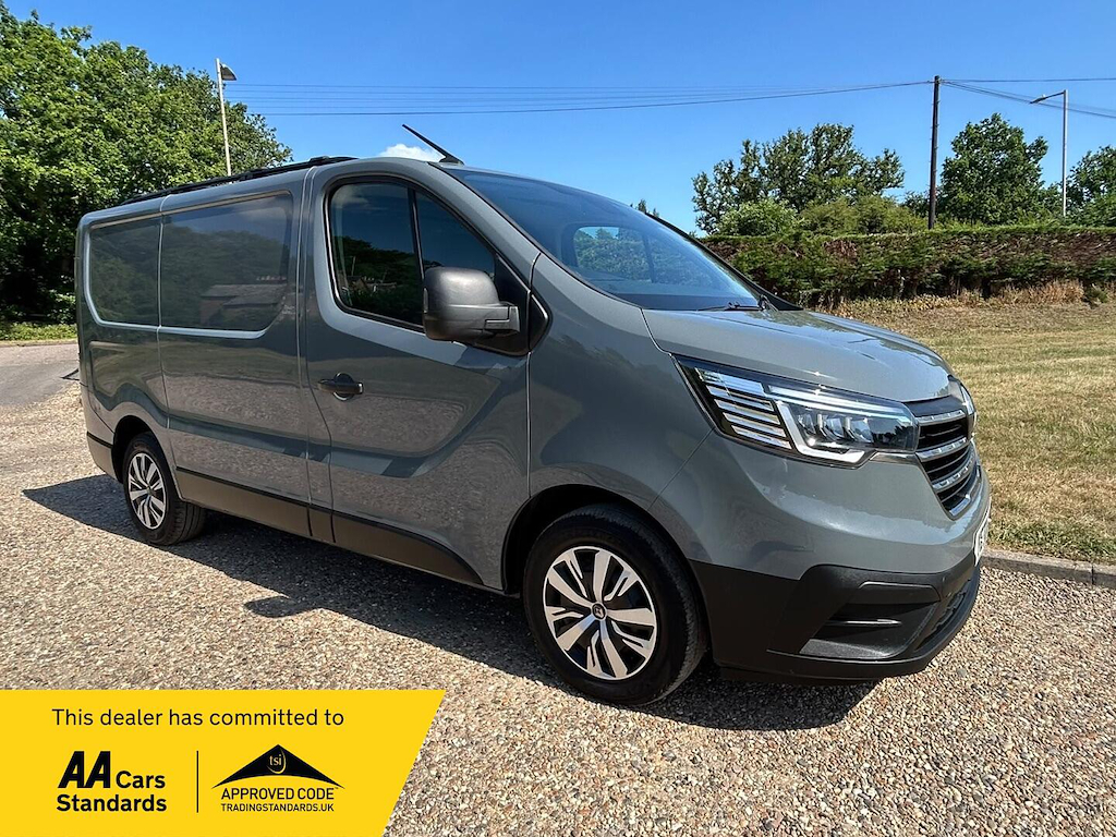 Renault Trafic 2.0 L 2.0 Dci Blue Sl28 Business L1 H1 Euro 6 S Grey