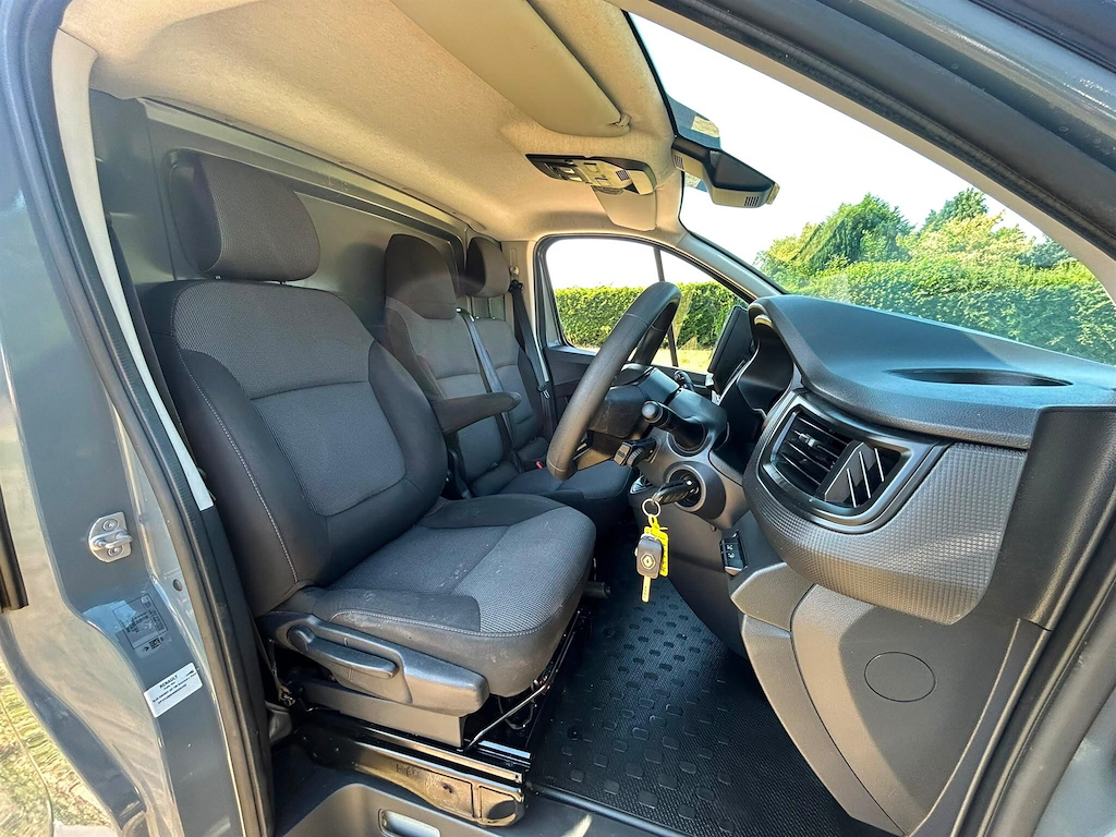 Renault Trafic Diesel  #12