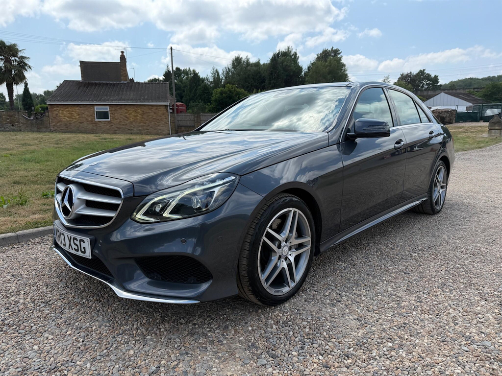 Mercedes-Benz E Class Silver #22