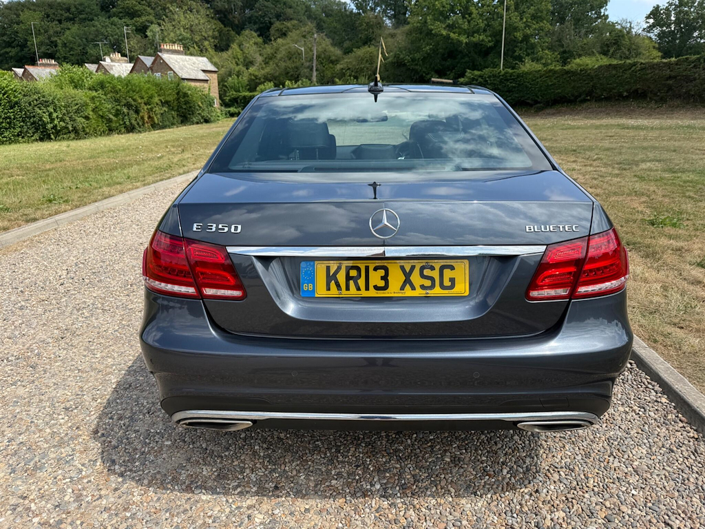 Mercedes-Benz E Class Silver #28