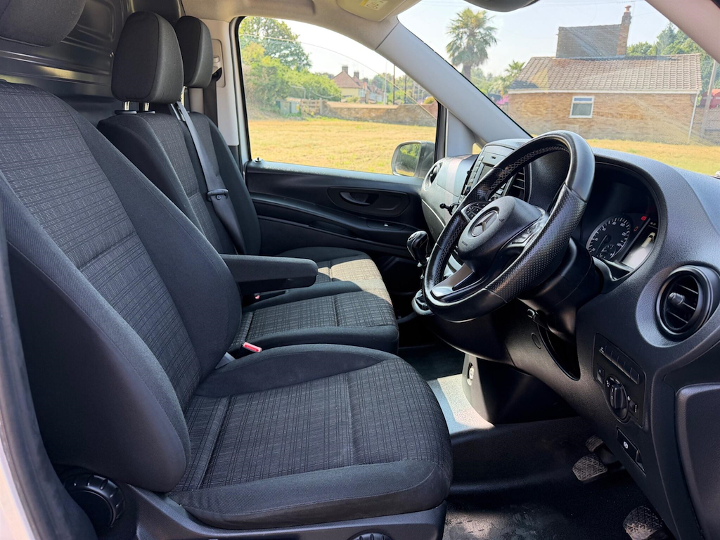 Mercedes-Benz Vito 1.6 111 Cdi Panel White #19
