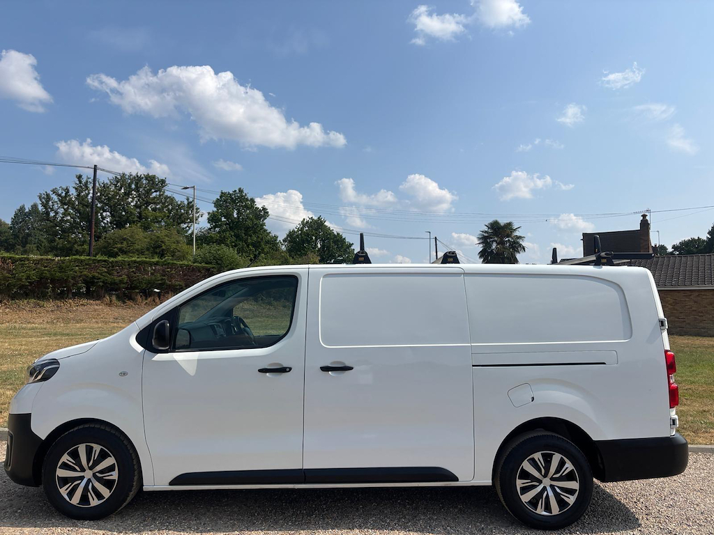 Toyota PROACE 2.0 L 2.0D Icon Long Panel Van Lwb Euro 6 Ss 6D White #2