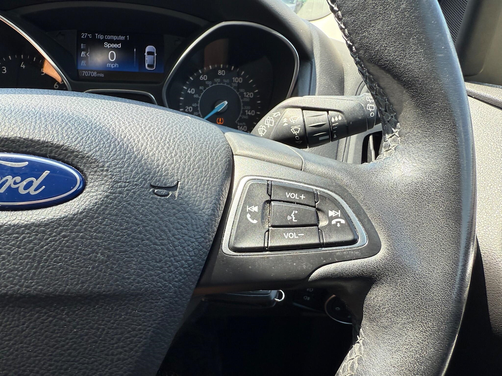 Ford Focus 1.0 Ecoboost 125 Zetec Hatchback Grey #18