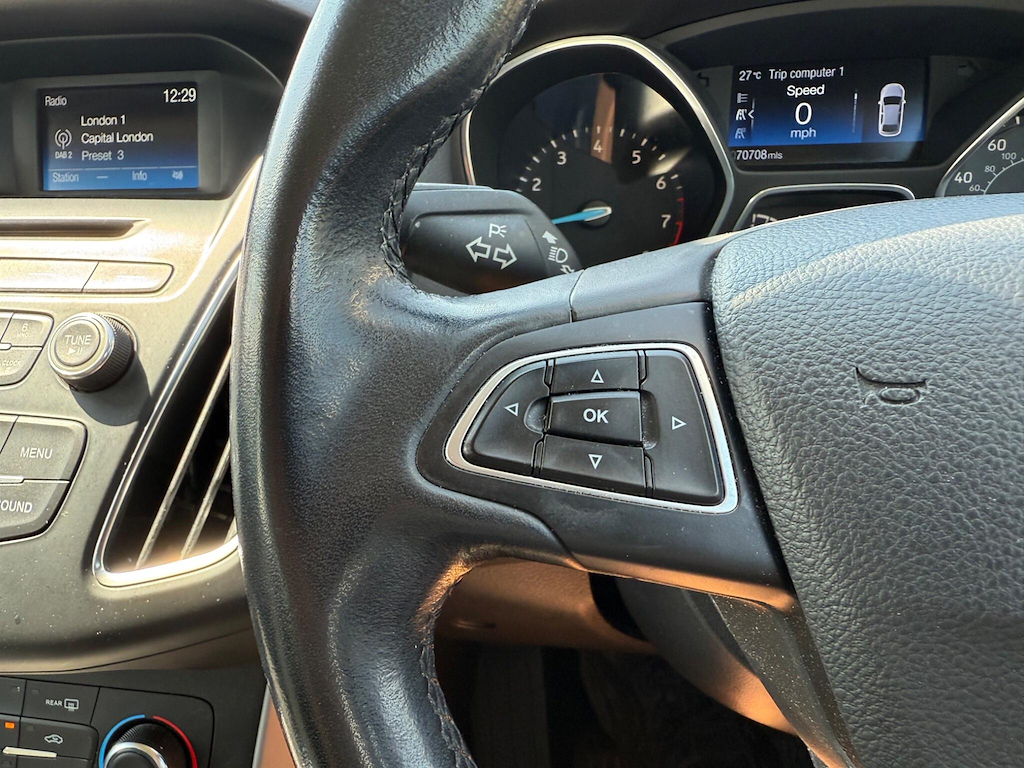 Ford Focus 1.0 Ecoboost 125 Zetec Hatchback Grey #22
