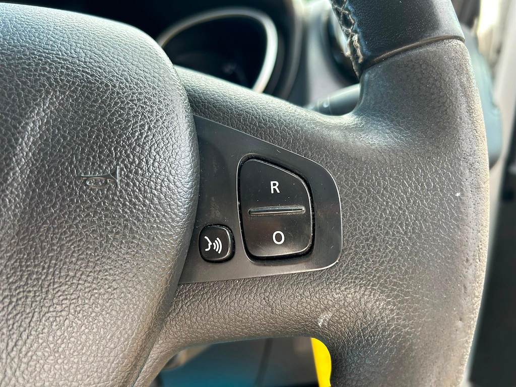 Vauxhall Vivaro 1.6 Cdti 2900 Biturbo White #24