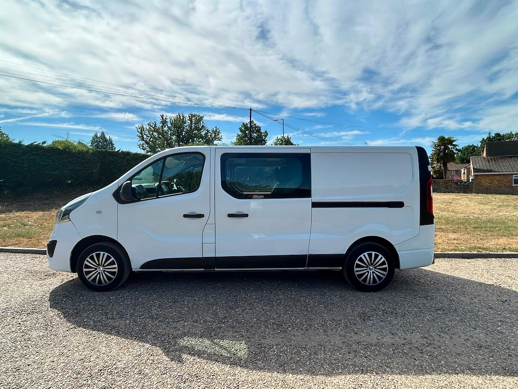 Vauxhall Vivaro 1.6 L 1.6 Cdti 2900 Sportive Crew Van L2 H1 Euro 6 White #2