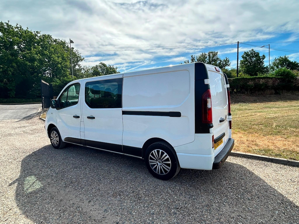 Vauxhall Vivaro 1.6 L 1.6 Cdti 2900 Sportive Crew Van L2 H1 Euro 6 White #4