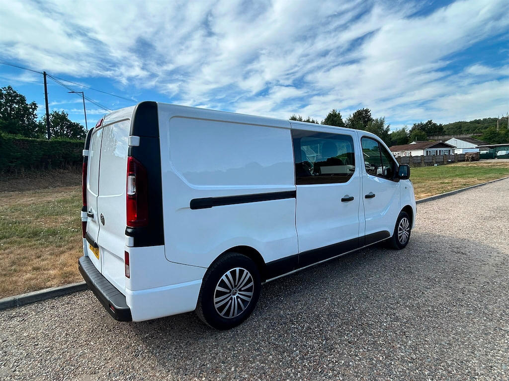 Vauxhall Vivaro 1.6 Cdti 2900 Biturbo White #8