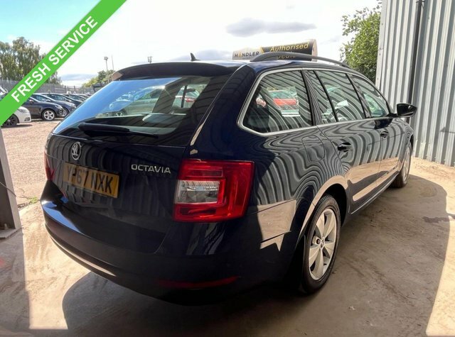 Skoda Octavia 1.6 Tdi Se Technology Estate Dsg Euro 6 Blue #3