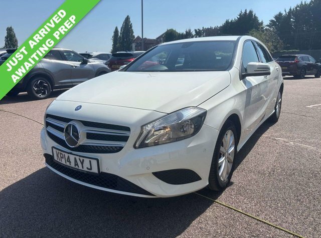 Mercedes-Benz A Class 2.1 A200 Cdi Sport Euro 6 Ss 2014 White #1