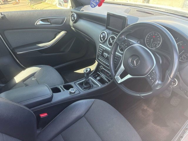 Mercedes-Benz A Class 2.1 A200 Cdi Sport Euro 6 Ss 2014 White #3