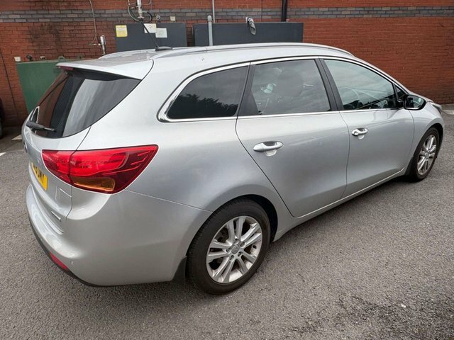Kia Ceed 1.6 Crdi Ecodynamics 3 Sportswagon Manu Silver #3
